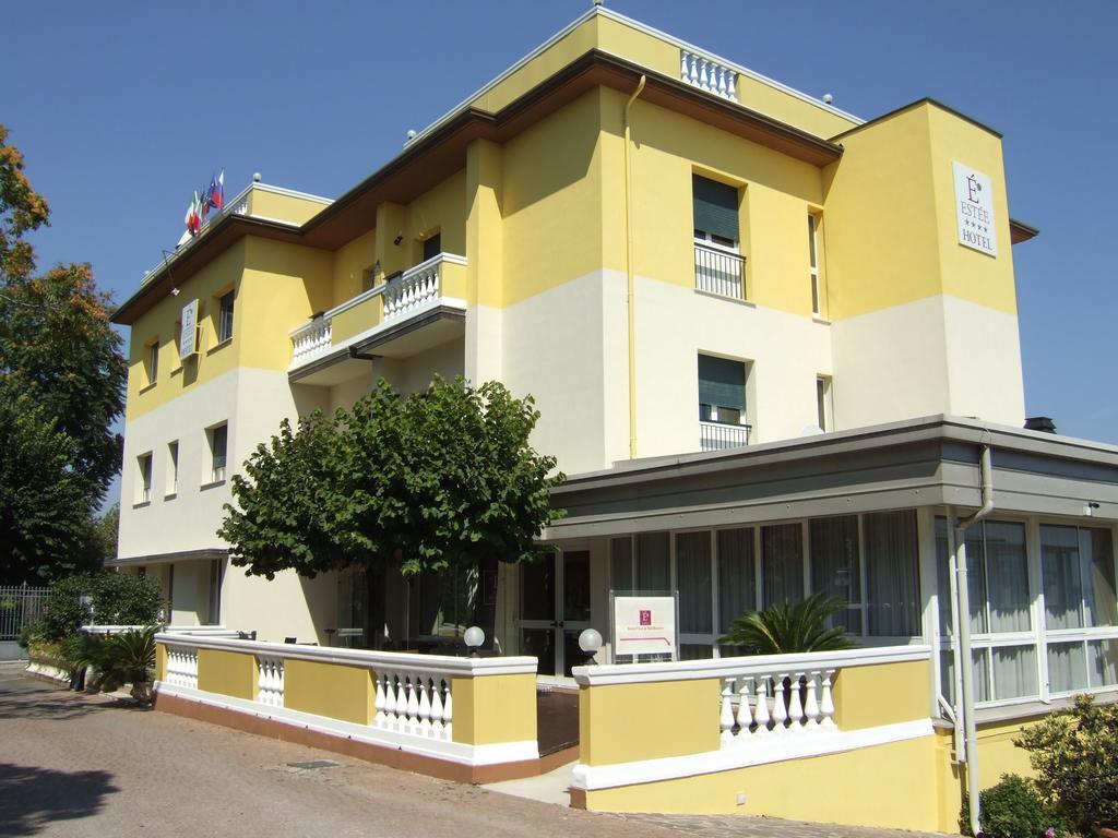 Hotel Estee Desenzano del Garda Buitenkant foto